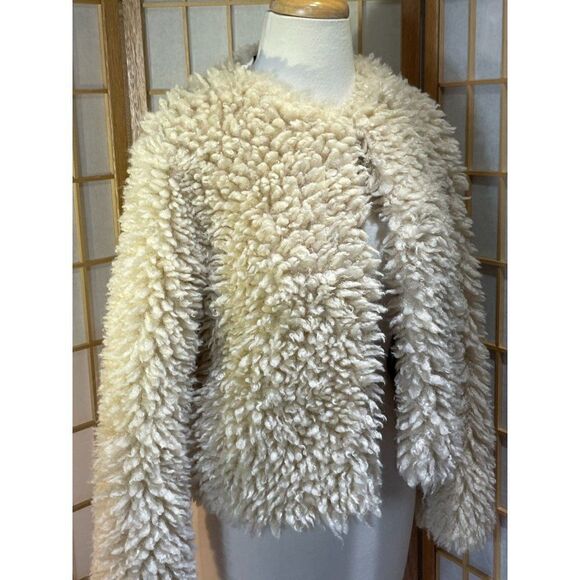 Forever 21 Sm Fuzzy Jacket - Picture 1 of 12